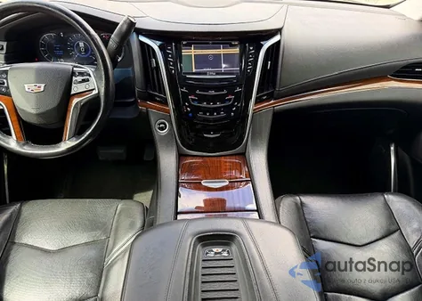 2019 Cadillac Escalade Premium Luxury z USA, uszkodzony, nr VIN 1GYS3CKJXKR152853